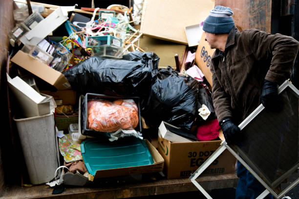 Best Construction Debris Removal  in Arapahoe, WY